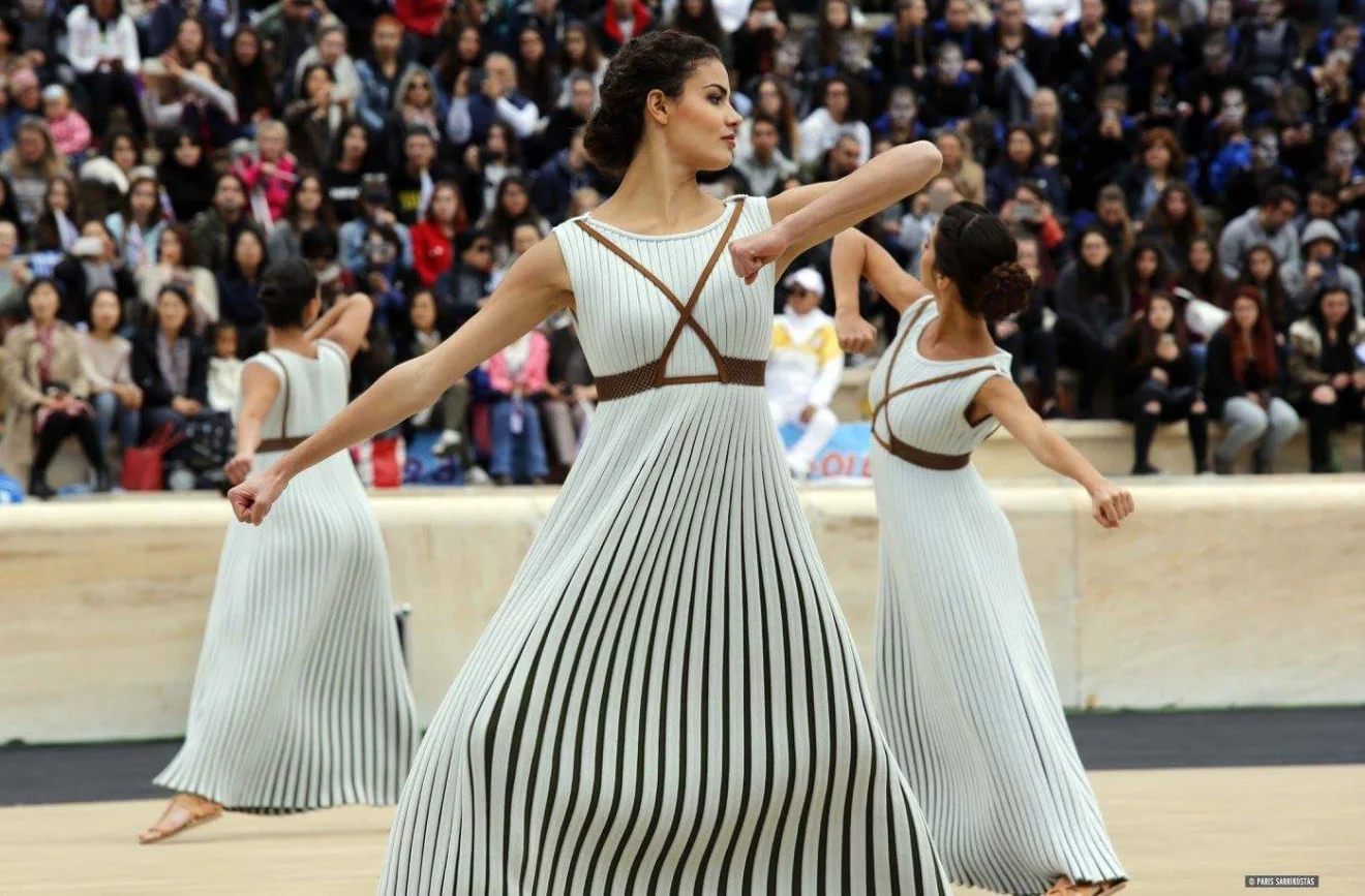 Η πιο... ιερή Φλόγα μέσα από τα μάτια μίας ιέρειας