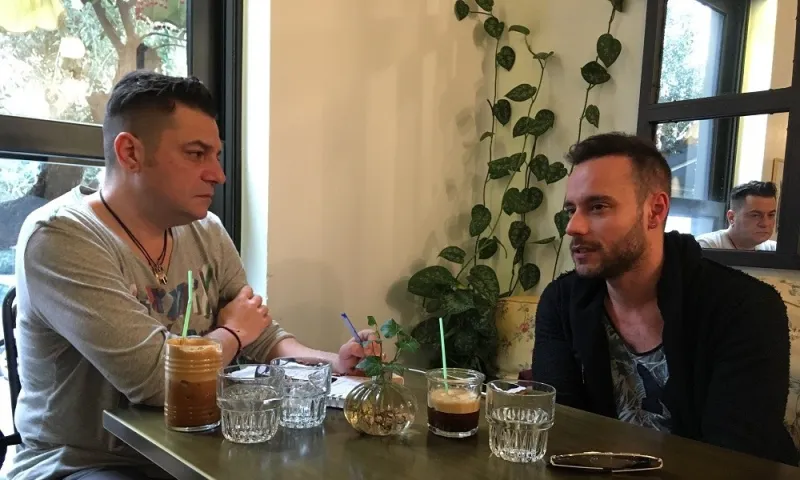 Τελικά εμείς, θα κάνουμε εκπομπή μαζί;