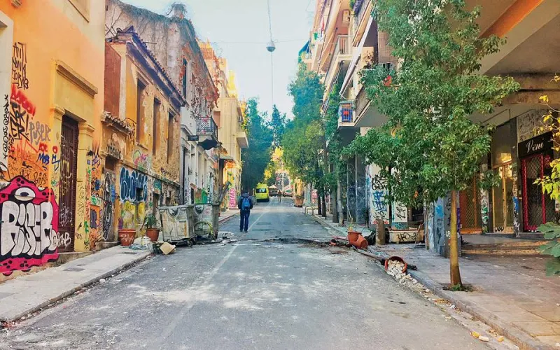 Μεγάλη αστυνομική επιχείρηση σε Εξάρχεια και Κουκάκι – Στις 12 οι προσαγωγές