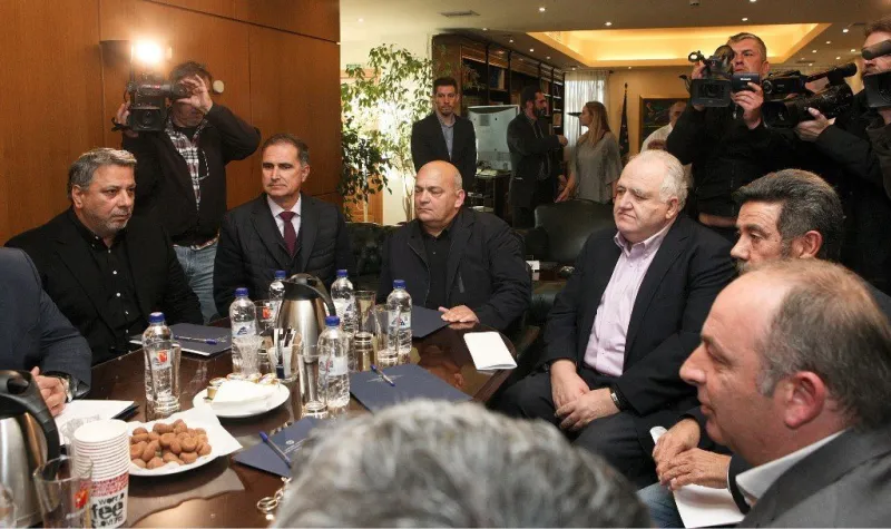 Μπελεβώνης: «Χρειάζονται τομές»