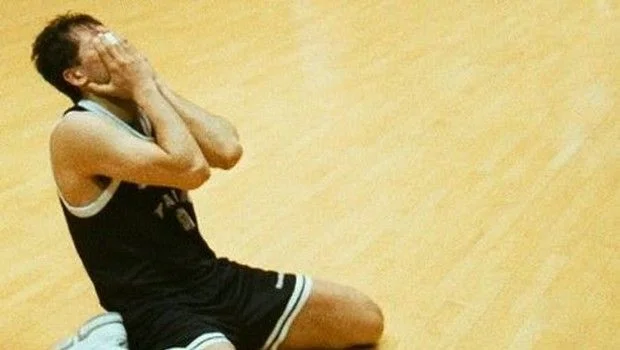 ΚΑΕ ΠΑΟΚ: «Επιτρέπεται να πέσεις, επιβάλλεται να σηκωθείς!»