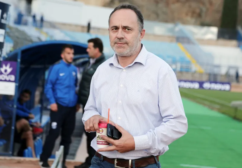 Τα πήρε ο Παπαϊωάννου