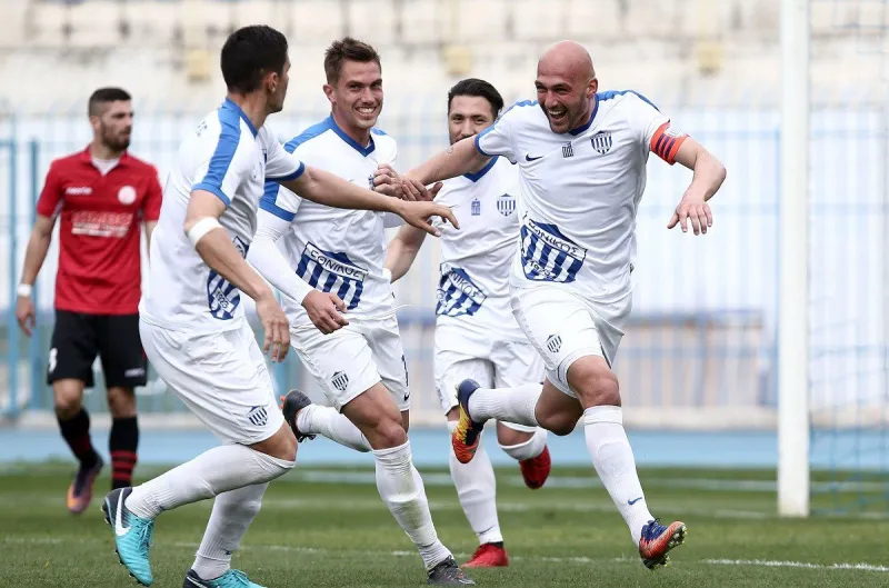 Δύο εισιτήρια έμειναν για τα μπαράζ