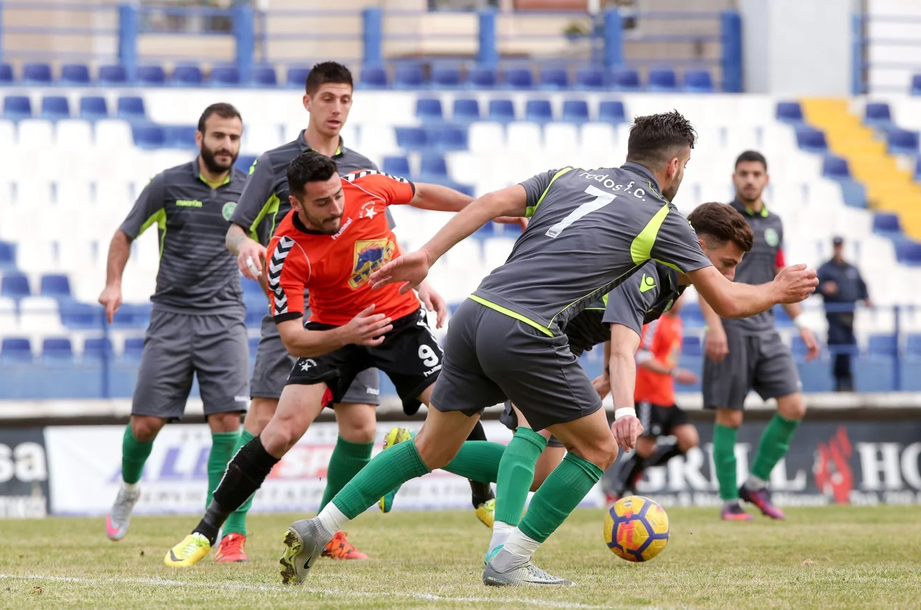 Βράζει η Ρόδος για Γκάμαρη και Ιωνικό