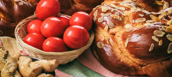 Ξεκινά το εορταστικό ωράριο των καταστημάτων