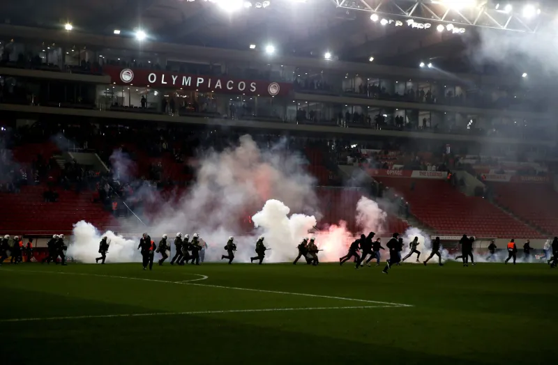 Παραμένει το -3 για τον Ολυμπιακό