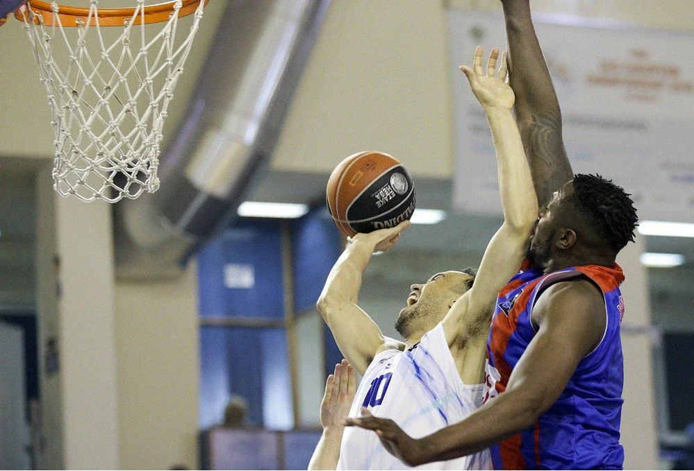 Φινάλε με κατοστάρα, MVP ο Τζόουνς