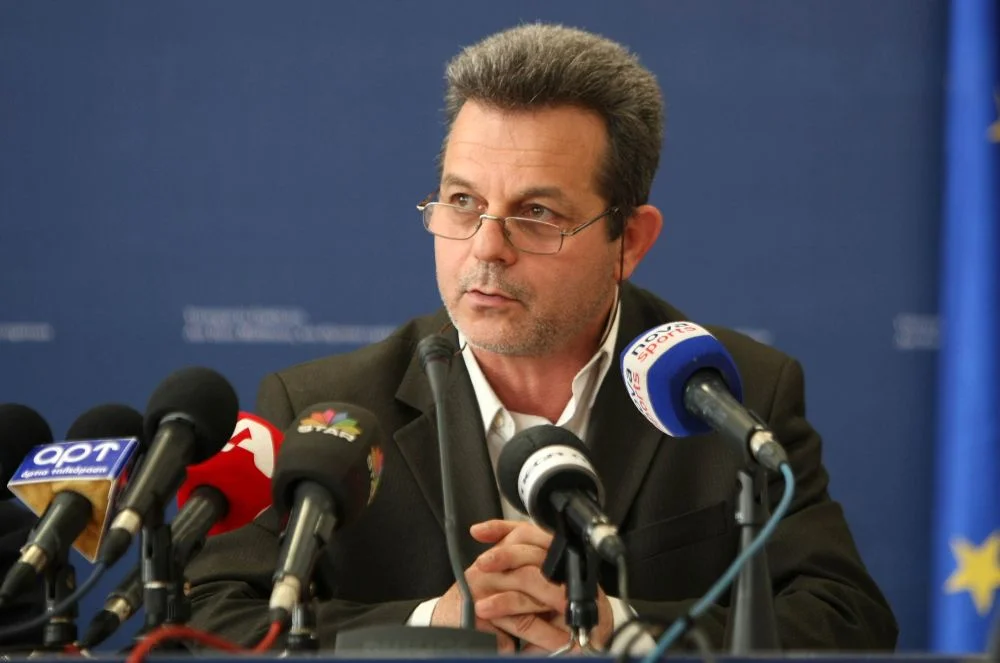 Athens Alive: Με το... «Γ. Καραϊσκάκης» απαντάει στην Ε.Ο.Ε. ο Συναδινός!