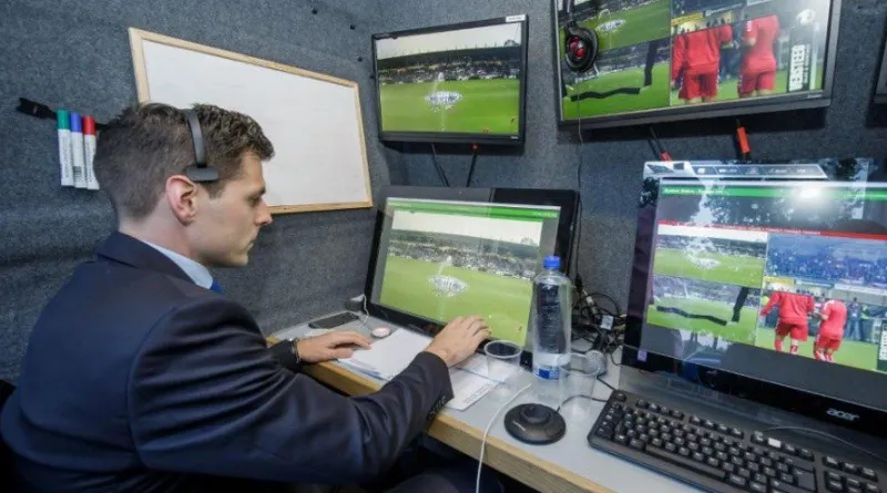VAR και επίσημα από τη νέα σεζόν