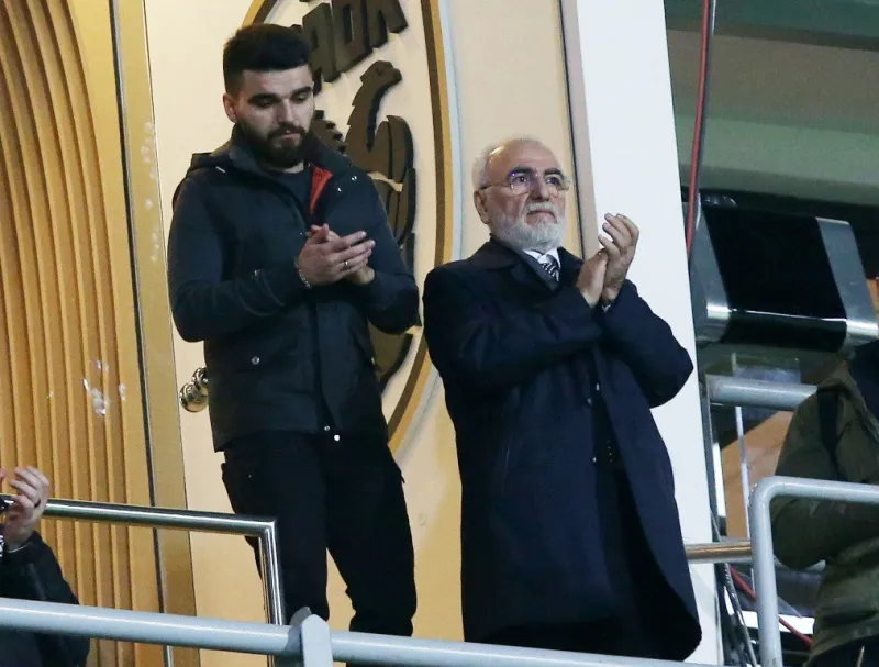 Ο Γ. Σαββίδης... λόγω της ημέρας: «O  πατέρας μου κατεβαίνει με τη ΝΔ»