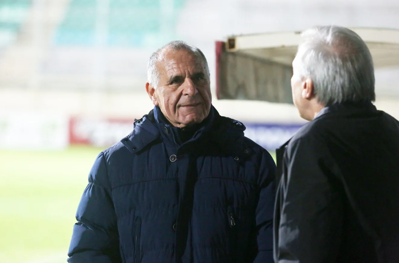«Η διοίκηση θα τηρήσει τις δεσμεύσεις της»