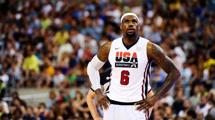 Με τον ΛεΜπρον στην προεπιλογή τους οι ΗΠΑ!