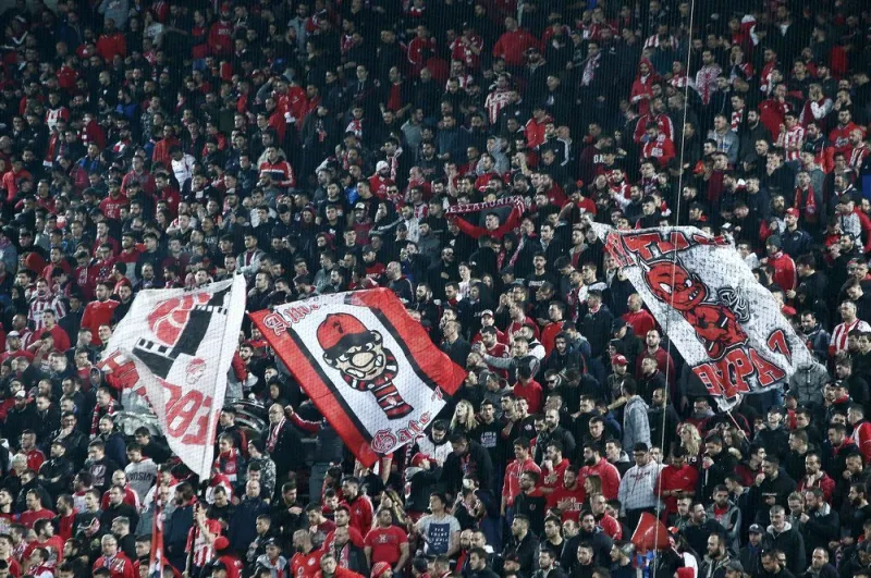 Ξανά με φιλάθλους, σχεδόν, δυόμιση μήνες μετά...