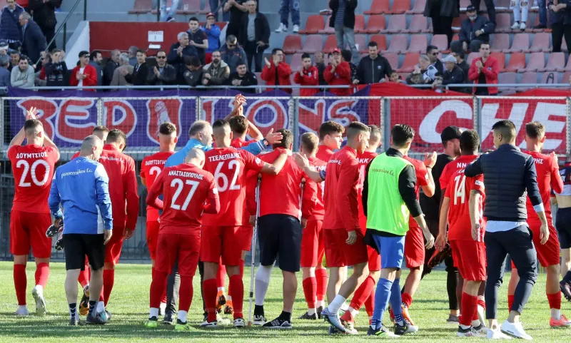 Αυτός είναι ο ιδιοκτήτης του Πανσερραϊκού
