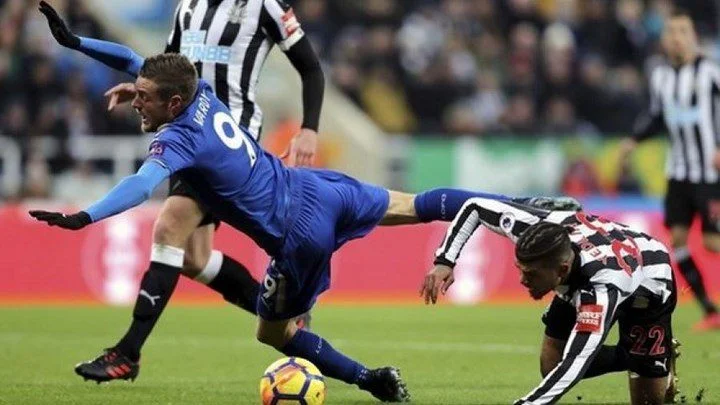 Το σπαρταριστό «τιτίβισμα» της Premier League για την… γκαντεμιά! (vid)