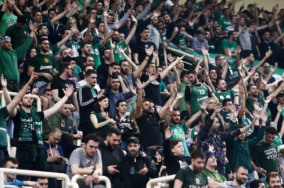 Σύνθημα πρόκρισης με 300 οπαδούς στη προπόνηση του Παναθηναϊκού