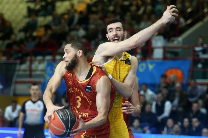 Τέλος ο Χόμπσον από το Ρέθυμνο