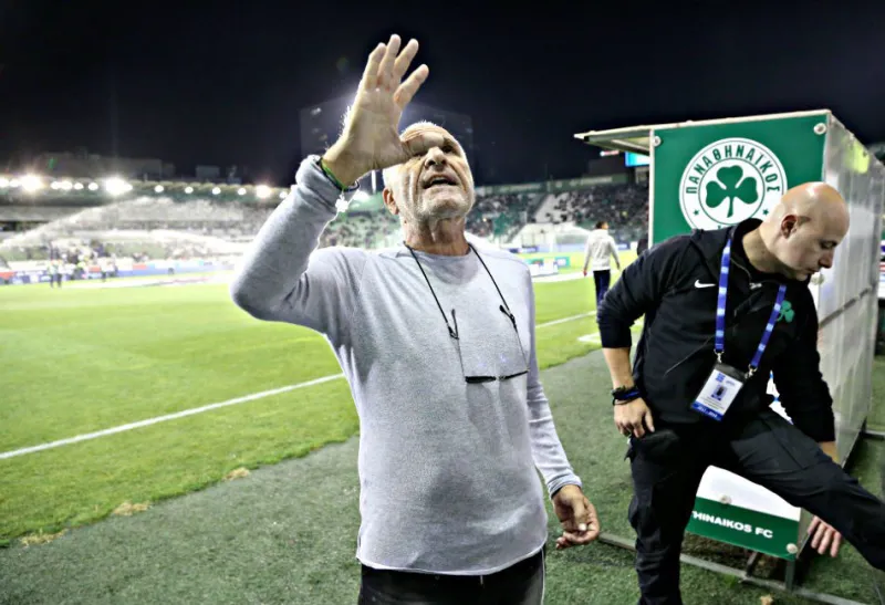 Οπαδοί του Παναθηναϊκού στα γραφεία της ΠΑΕ!