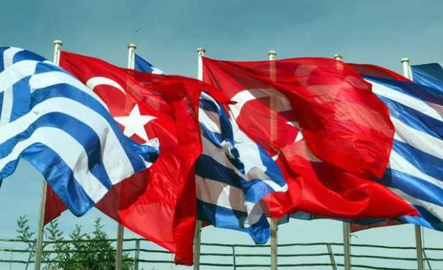 «Foreign Policy»: «Ελλάδα και Τουρκία κινούνται αργά προς τον πόλεμο»