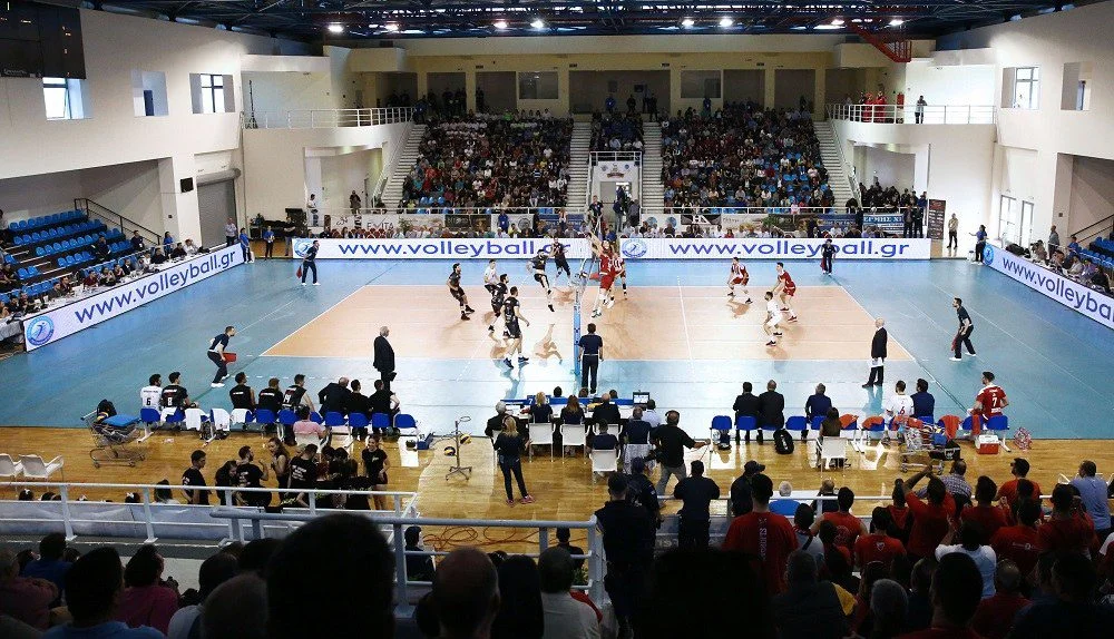 Αντεθνικά συνθήματα και συστάσεις