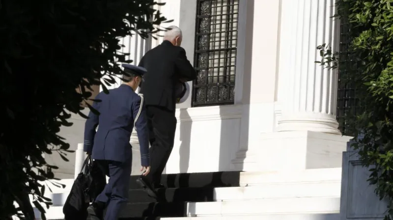 Χωρίς αποφάσεις το ΚΥΣΕΑ - Προς «ναυάγιο» το θέμα με τις φρεγάτες;