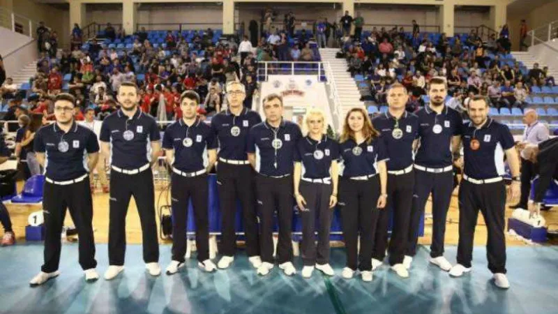 Το πρόγραμμα των αγώνων πλει οφ και πλει άουτ της Volley League