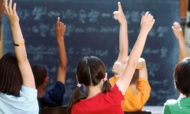 Πότε ξεκινούν εγγραφές σε νηπιαγωγεία και δημοτικά
