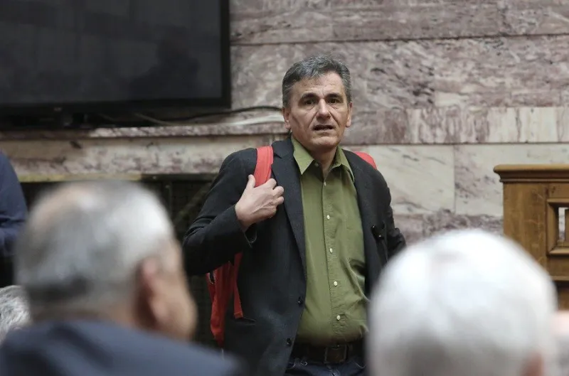 H «ολιστική αναπτυξιακή στρατηγική» του Ευκλείδη Τσακαλώτου