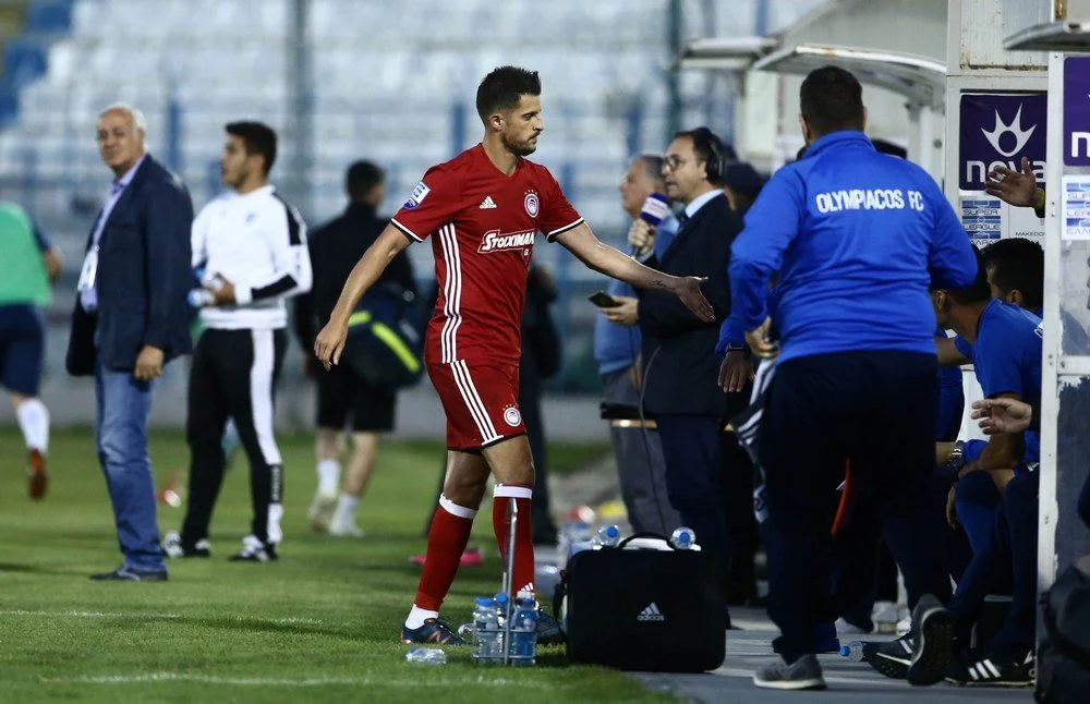 «Ο Μιραλάς θα πρέπει να κοιτάξει για κάτι άλλο»