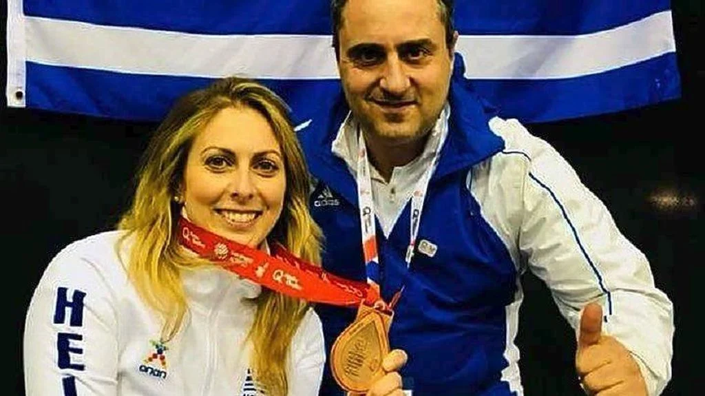 To πρώτο μετάλλιο για τα κορίτσια της ξιφασκίας!