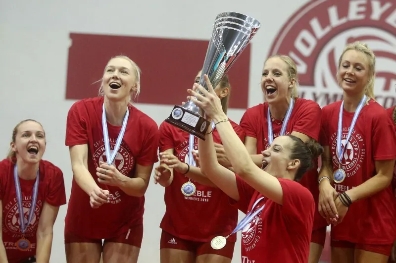 Συγχαρητήρια από Μαρινάκη και ΠΑΕ για το τρεμπλ!