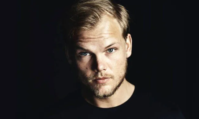 Έκοψε τις φλέβες του με γυαλί ο Avicii