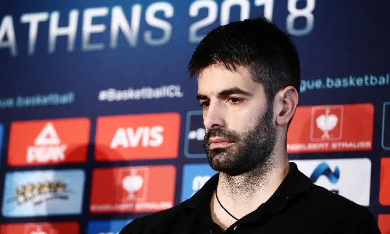 Σάκοτα: «Παίξαμε καλύτερα όταν ήμασταν με την πλάτη στον τοίχο»