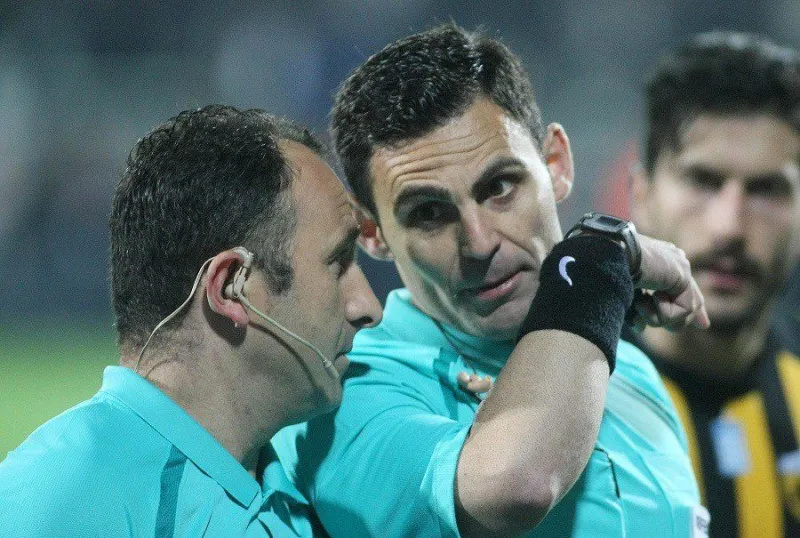 Αντικαταστάθηκε άμεσα ο Κομίνης!