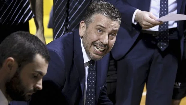 Παπαθεοδώρου: «Καλό που παίζουμε με ισχυρό αντίπαλο»