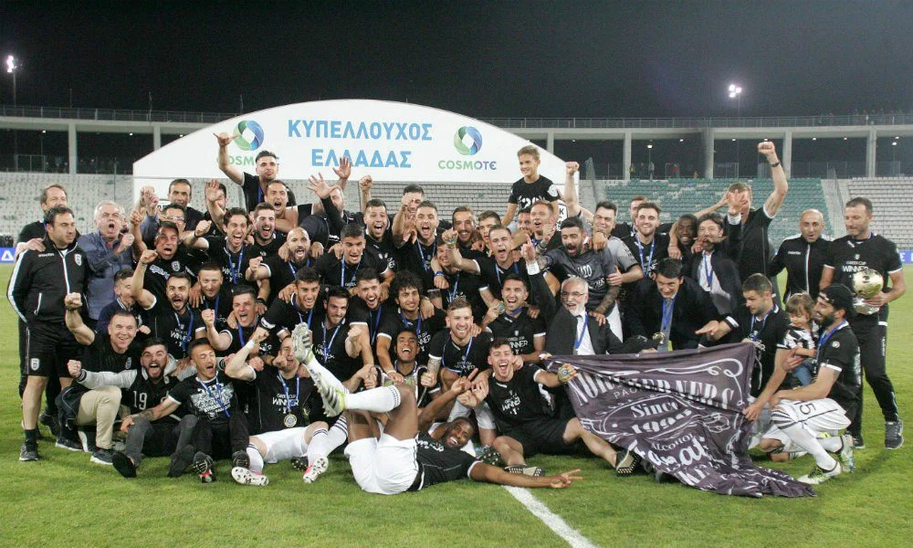 Πριν ένα χρόνο σήκωνε την κούπα (vids-pics)