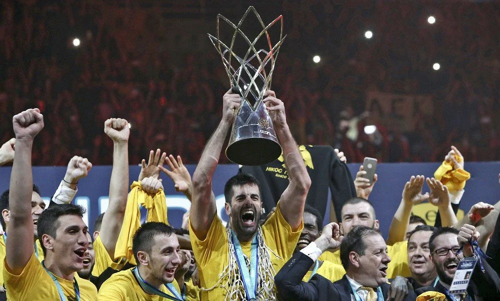 Τα «συγχαρητήρια» των πολιτικών στην ΑΕΚ