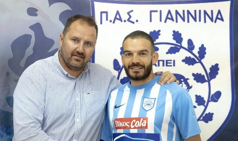 Και… επίσημα μένει στον ΠΑΣ ο Μπουκουβάλας