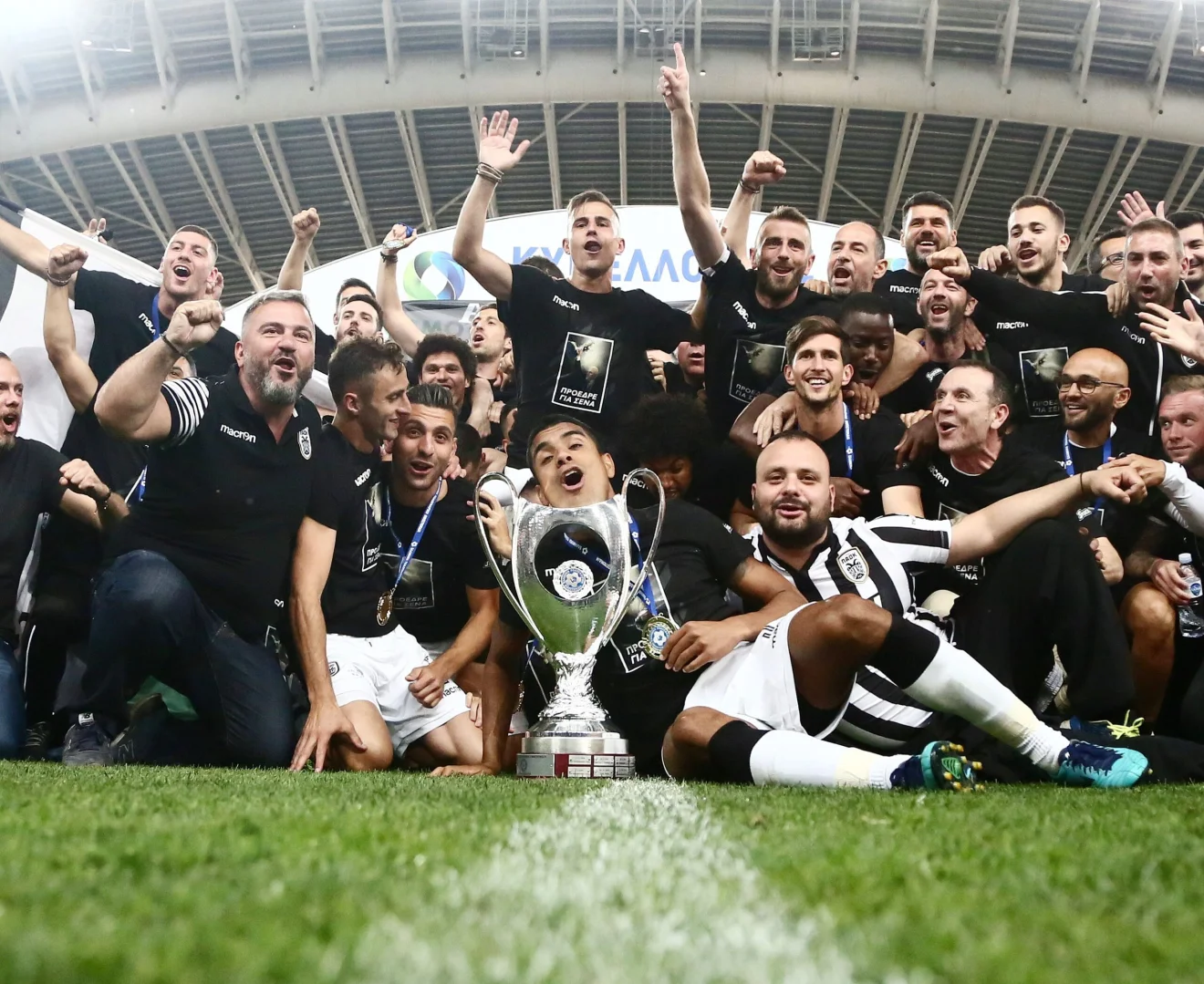 Back to back! Η απονομή στον ΠΑΟΚ (vid+pics)