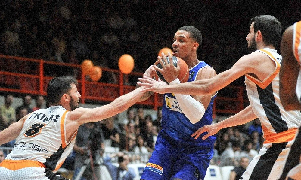 LIVE στα πλέι οφ της Basket League
