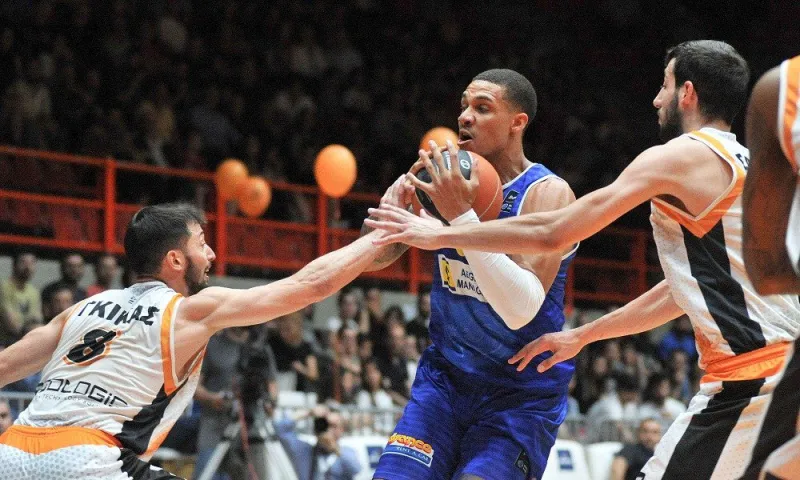 LIVE στα πλέι οφ της Basket League