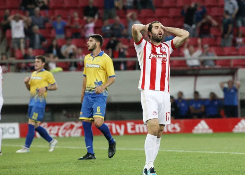 Ο αναποφάσιστος Ανσαριφάρντ