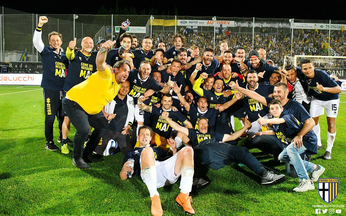 Η Πάρμα «κάηκε», για την άνοδο στη Serie A  (vds)
