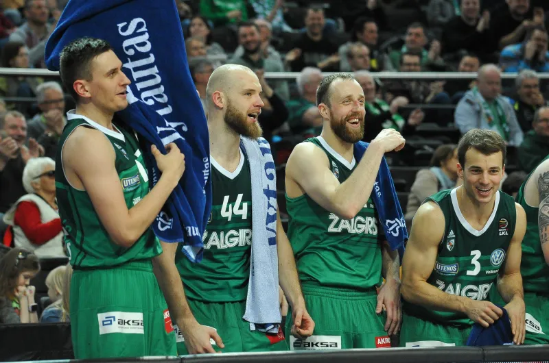 Η Ζαλγκίρις διαλέγει τον νικητή του Champions League (pic)