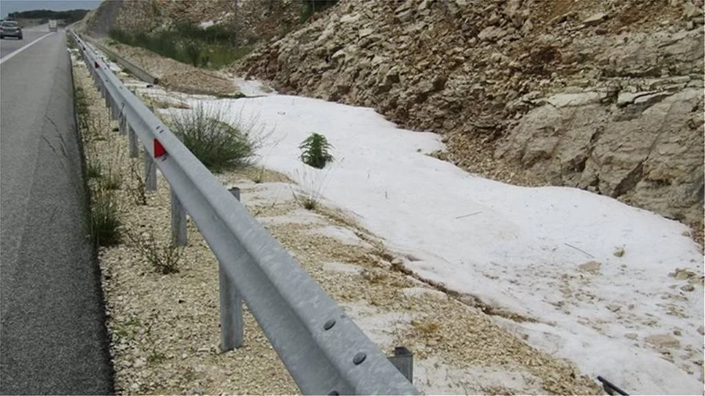 Τα Γιάννενα... ντύθηκαν στα λευκά (pics)