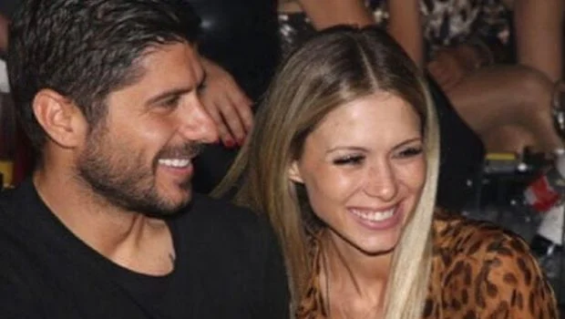 «Κρεμάστηκε» ο Μιχάλης Σηφάκης (pics)