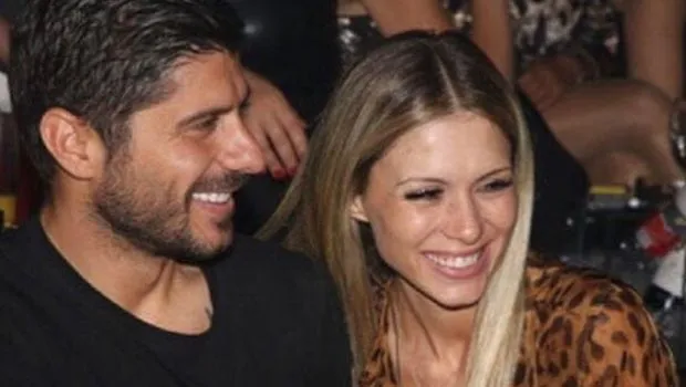 «Κρεμάστηκε» ο Μιχάλης Σηφάκης (pics)