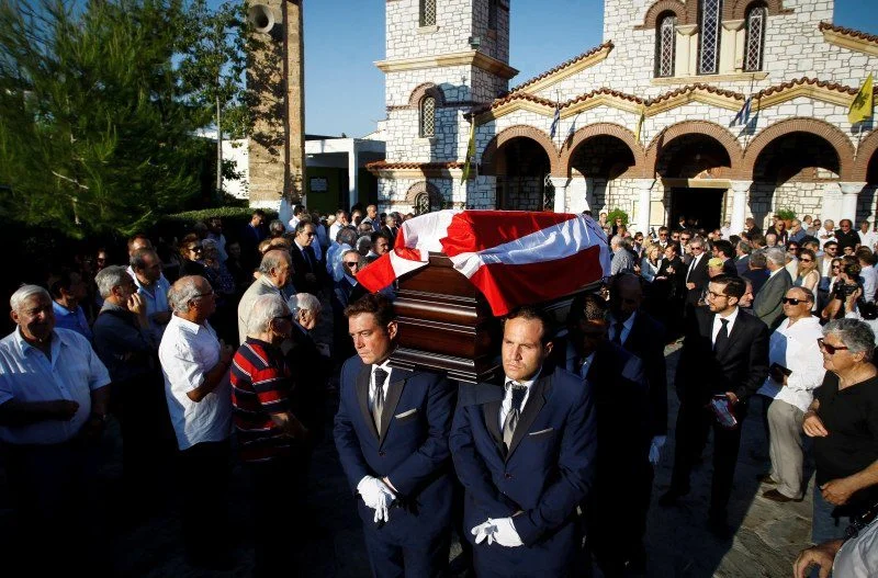 ΠΑΕ Ολυμπιακός για Πολυχρονίου: Καλό ταξίδι «ατσάλινε» (pics)