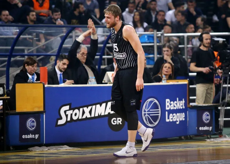 Αποσύρθηκαν από το Draft Καλαϊτζάκης, Χαραλαμπόπουλος