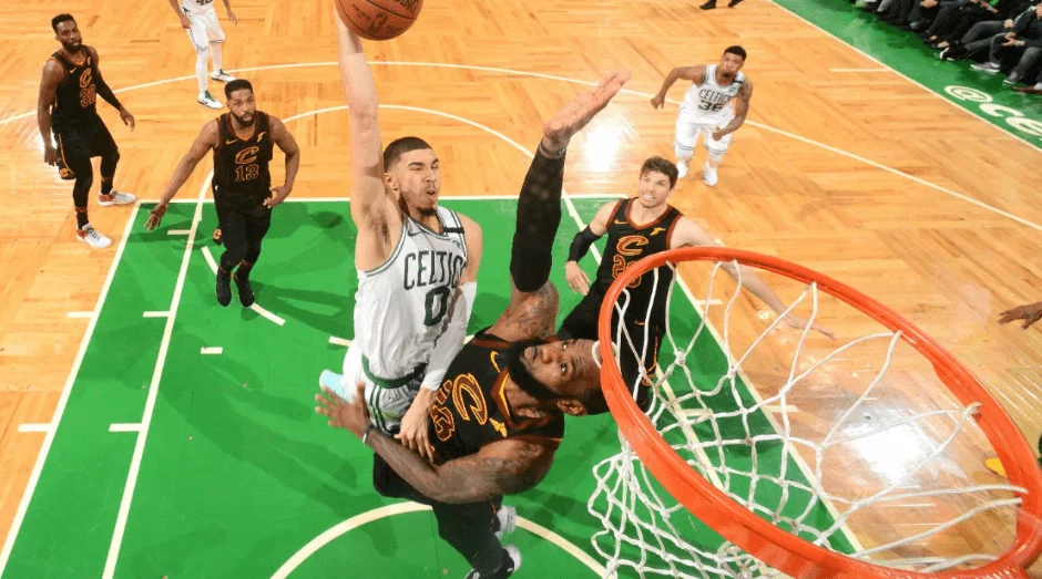 Τα καλύτερα καρφώματα των πλέι-οφ του NBA (vid)